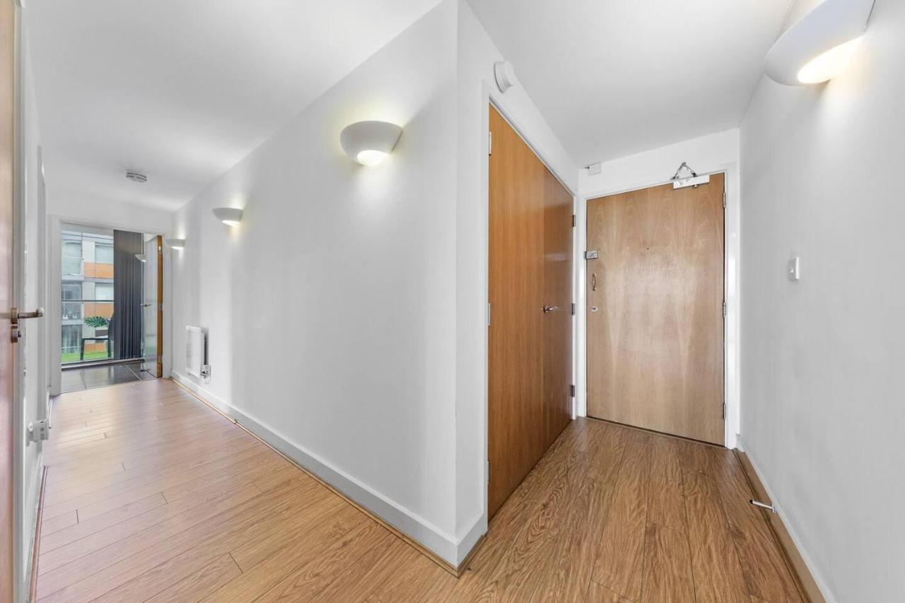 Lovely & Cosy 2 Beds London Skyline View Екстер'єр фото