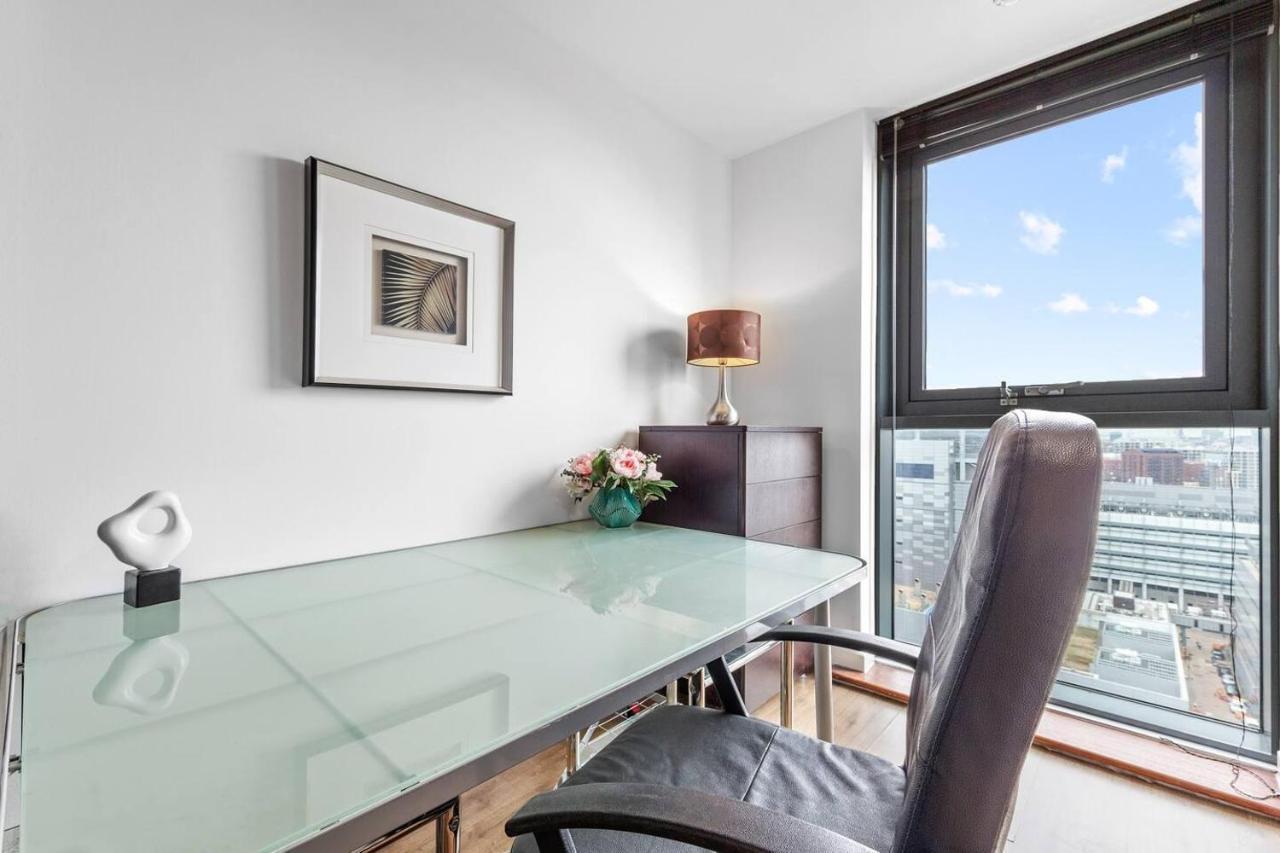 Lovely & Cosy 2 Beds London Skyline View Екстер'єр фото