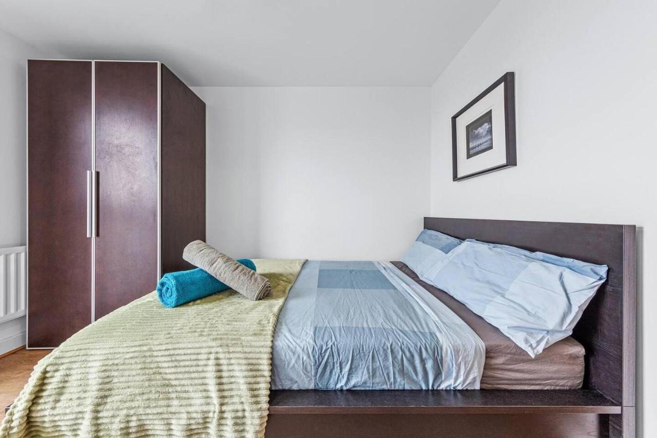 Lovely & Cosy 2 Beds London Skyline View Екстер'єр фото
